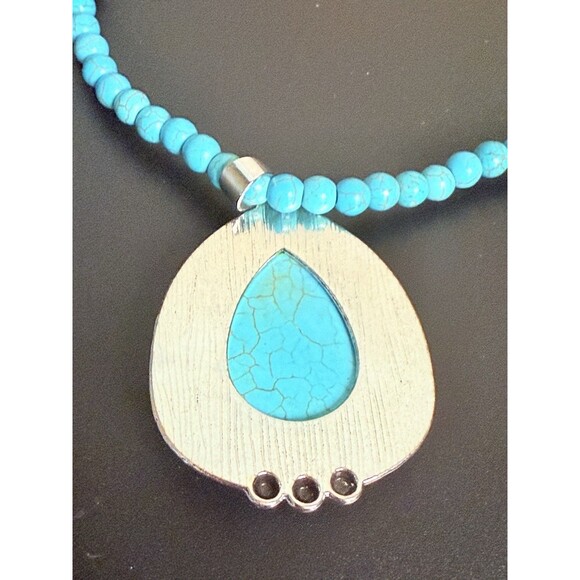 Paparazzi - Evolution Blue Necklace (Turquoise Crackle Stone) - Picture 5 of 7